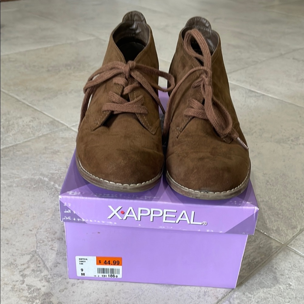 X-Appeal Brown Ankle Boots
